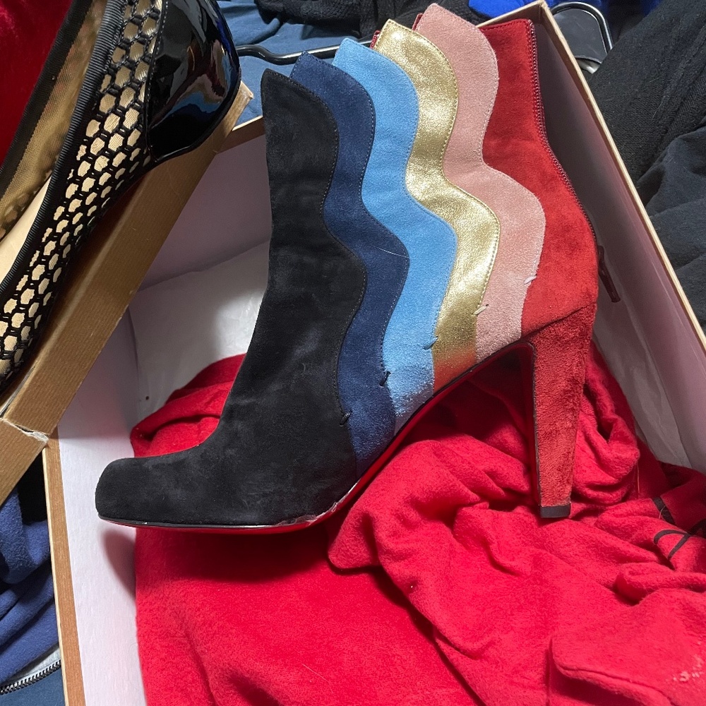 Louboutin Booties size 9